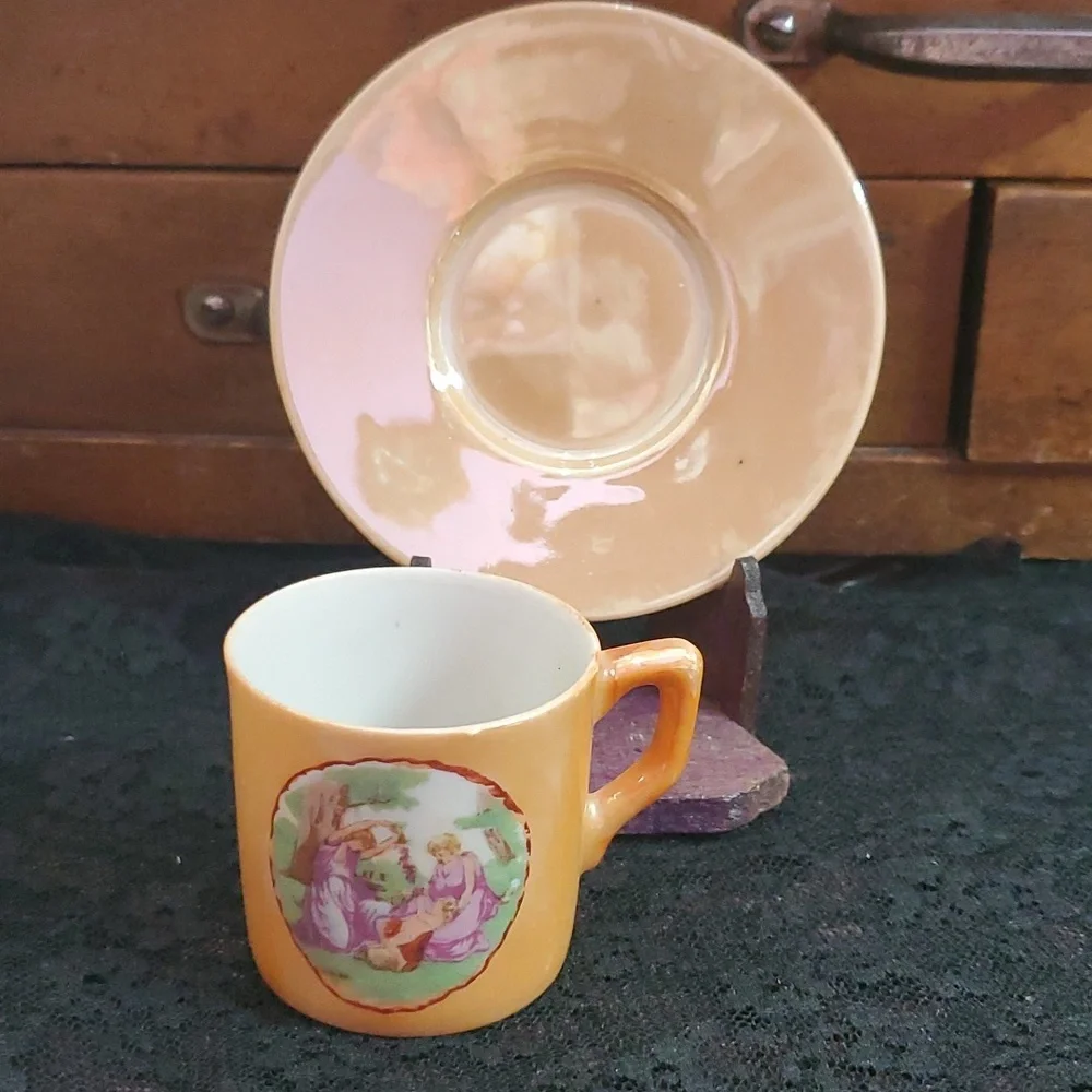 Vintage‎ Mini Tea Cup & Saucer Made in Occupied Japan EG